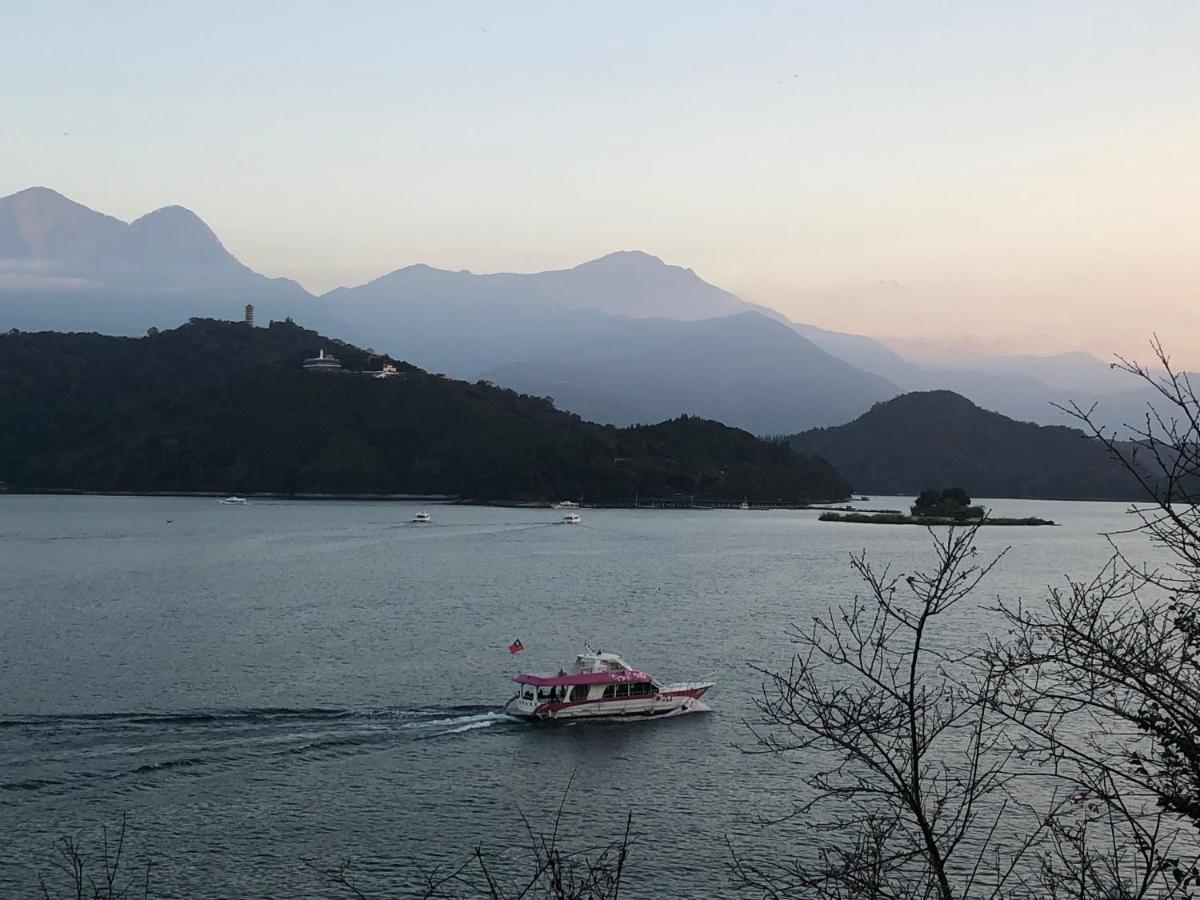 Sun Moon Lake Long Xing Homestay Yuchi Exteriér fotografie